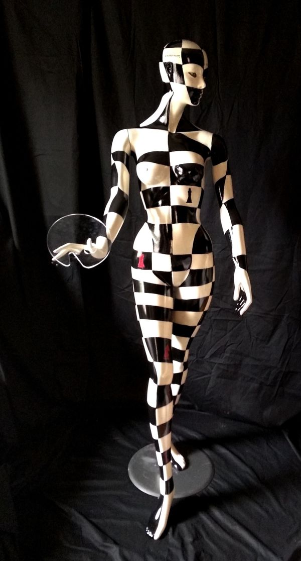 The Chess Woman